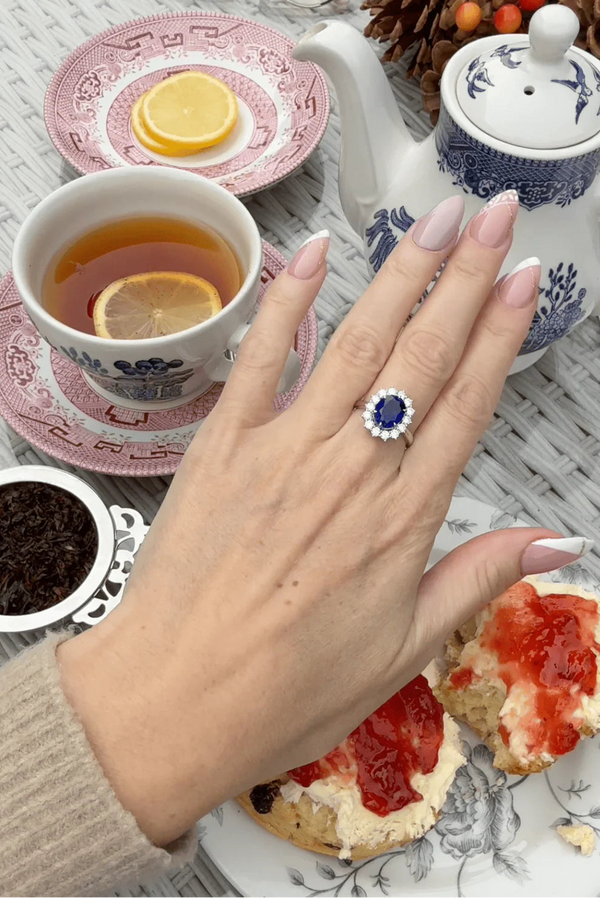 Anillo "Diana" Zafiro Étoile™